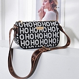 Cartera modelo Diseñador