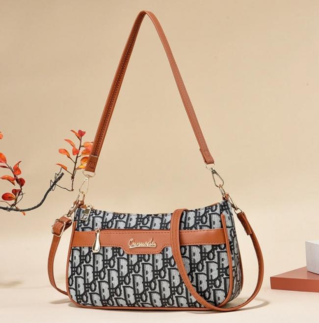 Cartera modelo Diseñador